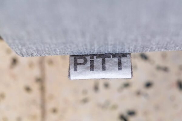 boxspring bed label van het merk Pitt bedding