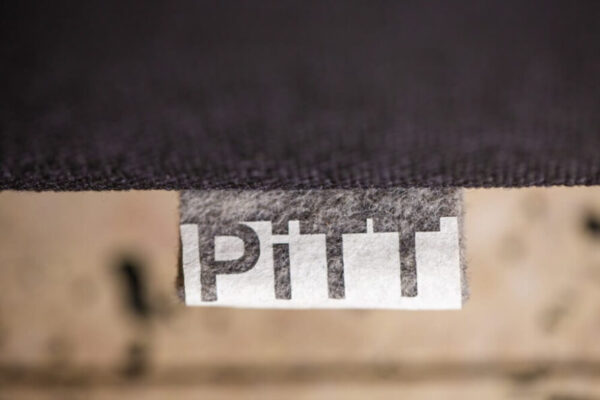 label van boxspring merk Pitt